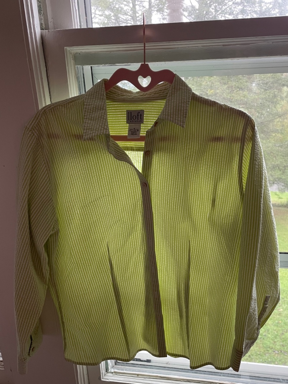 LOFT women’s seer sucker Light Green Striped Button-Down Shirt